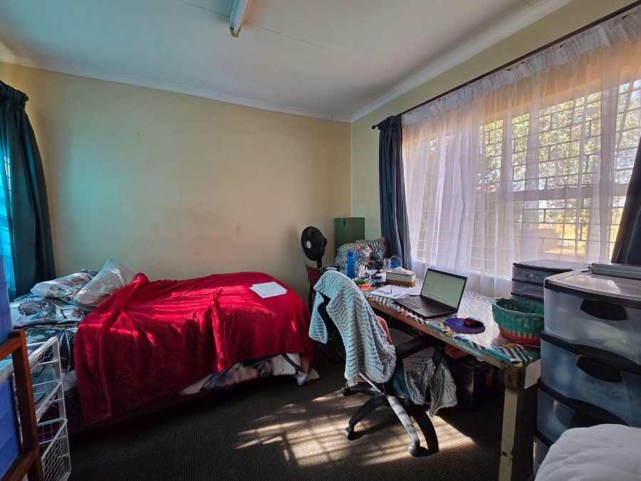 4 Bedroom Property for Sale in Universitas Ridge Free State